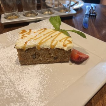 Yard House - Carrot Cake - New American Near Me - San Jose, California