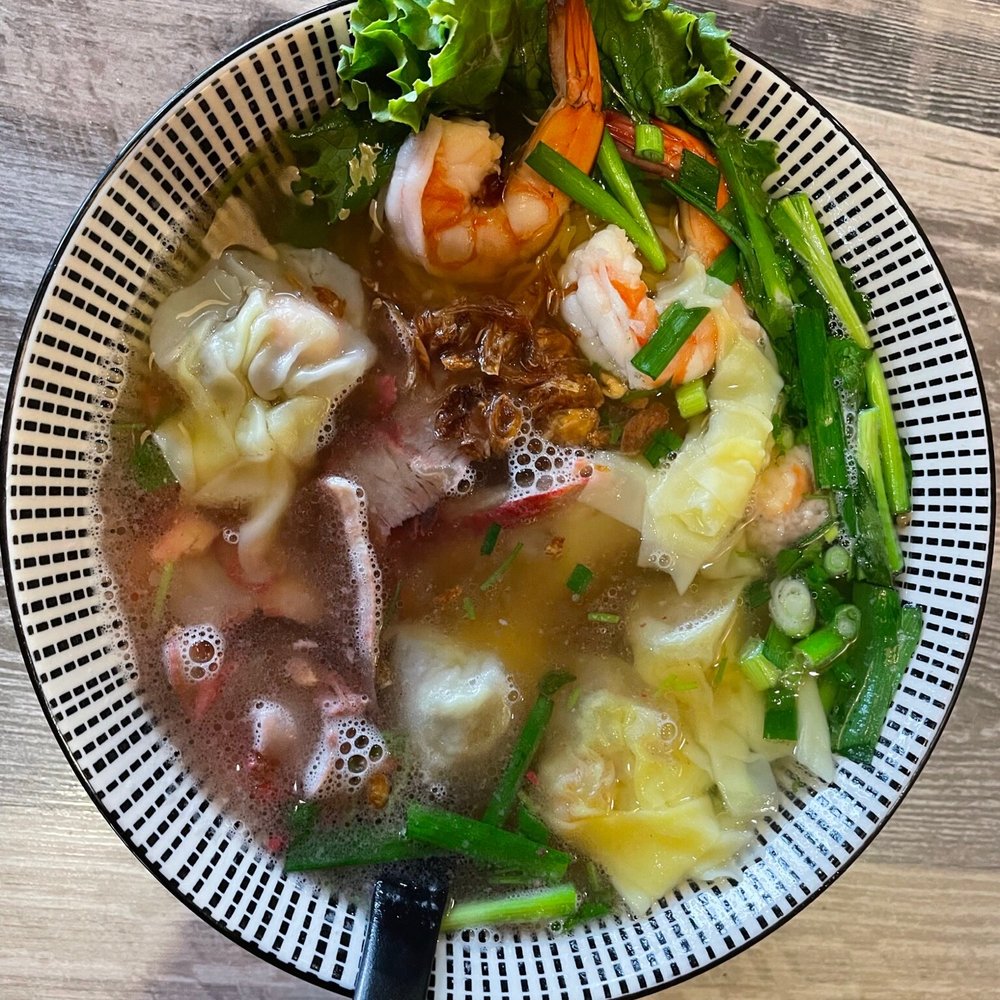 Papaya Renton Landing - Wonton Noodle Soup - Vietnamese Near Me - Renton, Washington Papaya Renton Landing - Wonton Noodle Soup - Vietnamese Near Me - Renton, Washington