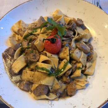 Stilo - Mushroom truffle pappardale - Pizza Near Me - Como, Colorado Stilo - Mushroom truffle pappardale - Pizza Near Me - Como, Colorado