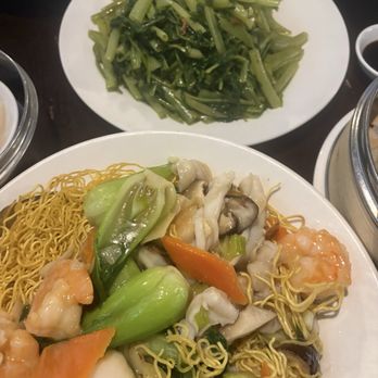 Lam's Kitchen - Chinese Near Me - Matthews, North Carolina