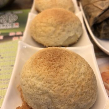 添好運 - BBQ Pork Buns - Cantonese Near Me - Hong Kong, HK 添好運 - BBQ Pork Buns - Cantonese Near Me - Hong Kong, HK