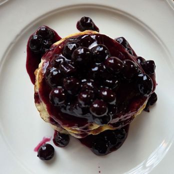 Le Crocodile - Pancakes! - French Near Me - Brooklyn, New York