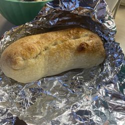 Family Pizza & Pasta Italian Eatery - Hot garlic roll that comes with the main entrees. It was fresh and delicious!