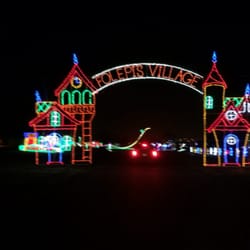 East Peoria Festival of Lights - The front archway. FOLEPI'S Village = (Festival Of Lights, East Peoria, Illinois)'s Village