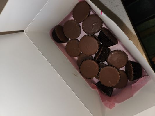 Mindy's Munchies by null