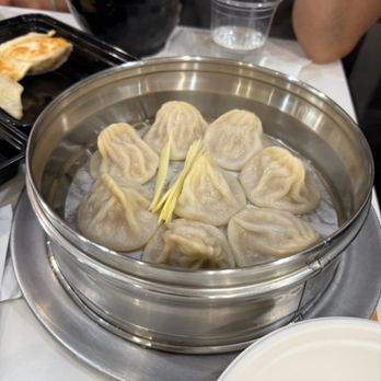 Luscious Dumplings - Steamed Pork Soup - 8pcs - Noodles Near Me - Monrovia, California Luscious Dumplings - Steamed Pork Soup - 8pcs - Noodles Near Me - Monrovia, California