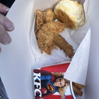 KFC - Supergirl Tenders Combo Meal - Fast Food Near Me - Reno, Nevada KFC - Supergirl Tenders Combo Meal - Fast Food Near Me - Reno, Nevada