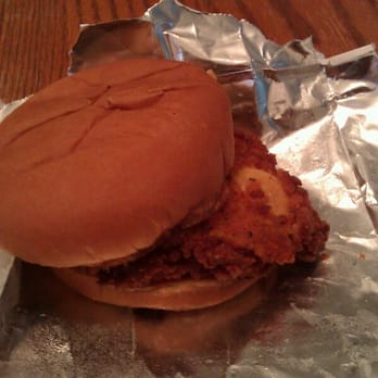 Chick-fil-A - Spicy Chicken Sandwich - Fast Food Near Me - Schaumburg, Illinois