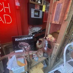 Scott's Vintage Antiques and Collectibles