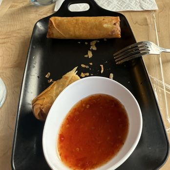 Sabaidee Cafe - Spring Rolla - Thai Near Me - Murfreesboro, Tennessee