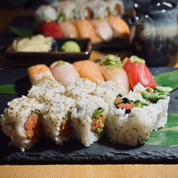 Aria Sushi & Dining - Sushi Lunch - Sushi Bars Near Me - Sherman Oaks, California Aria Sushi & Dining - Sushi Lunch - Sushi Bars Near Me - Sherman Oaks, California