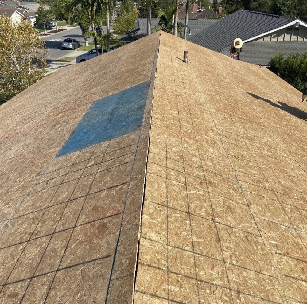 Slide of Cali Roofing Solutions