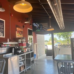 Bottlecap Alley Icehouse - Patio.