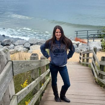 Souvenir City Chicago - My new hoodie, modeled on the shores of Lake Michigan. - Gift Shops Near Me - Chicago, Illinois