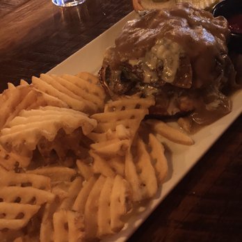 Waterfront Warehouse - Gastropubs Near Me - Kenosha, Wisconsin Waterfront Warehouse - Gastropubs Near Me - Kenosha, Wisconsin