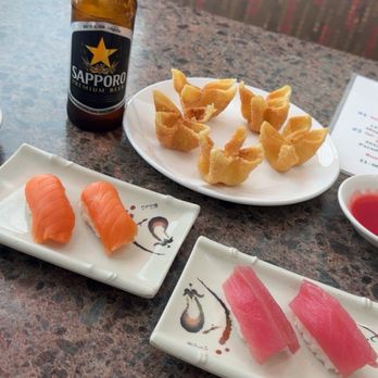 Sakura Sushi-Paradise - Crab Cheese Wonton, Sake Nigiri, Maguro Nigiri - Sushi Bars Near Me - Paradise, California