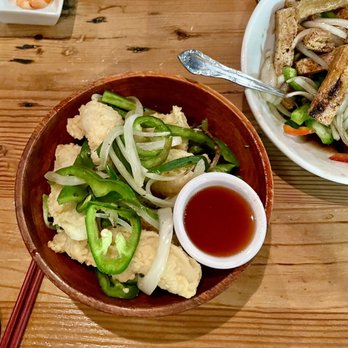 Vanessa's Bistro - Salt & Pepper Fried Calamari w/Spicy Lime Dipping Sauce - Vietnamese Near Me - Walnut Creek, California