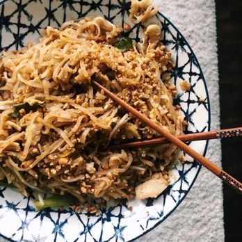Thai Station Restaurant - Pad Thai with chicken - Thai Near Me - Indianapolis, Indiana
