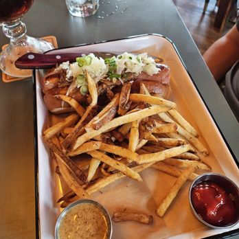 Otto’s Ice House - Bratwurst with fries - Bars Near Me - San Antonio, Texas