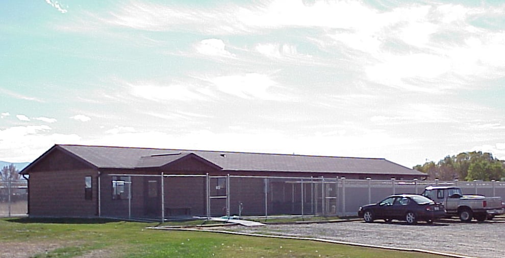 DOGWOOD LODGE KENNELS Updated September 2024 3135 Tyler Rd, Helena