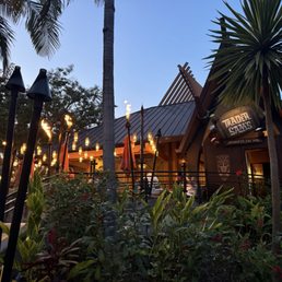 Front of Trader Sams Front of Trader Sams