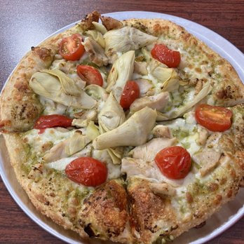 Tasty Pizza - Small Pesto pizza-chicken, tomatoes, artichokes, and pesto sauce - Pizza Near Me - Blair, Nebraska