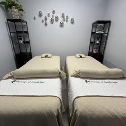 Massage Of Dania Spa - Couple massages