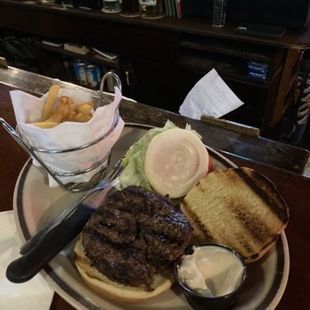 Duffy's Tavern - Amazing burgers! - Bars Near Me - Miami, Florida Duffy's Tavern - Amazing burgers! - Bars Near Me - Miami, Florida
