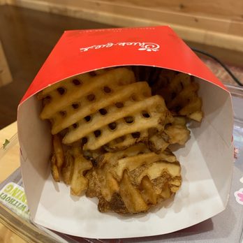 Chick-fil-A - ows a box of waffles - Fast Food Near Me - Milledgeville, Georgia Chick-fil-A - ows a box of waffles - Fast Food Near Me - Milledgeville, Georgia