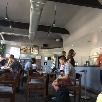 Honey Bubble - Inside seating area - Bubble Tea Near Me - Atlanta, Georgia