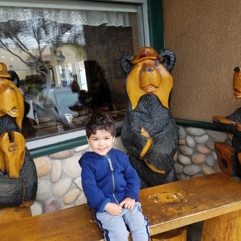 Black Bear Diner Milpitas - Making New Friends!?! - Diners Near Me - Milpitas, California Black Bear Diner Milpitas - Making New Friends!?! - Diners Near Me - Milpitas, California