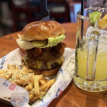 Lucky Beaver Bar & Burger - The Gambler Burger - Sports Bars Near Me - Stateline, Nevada