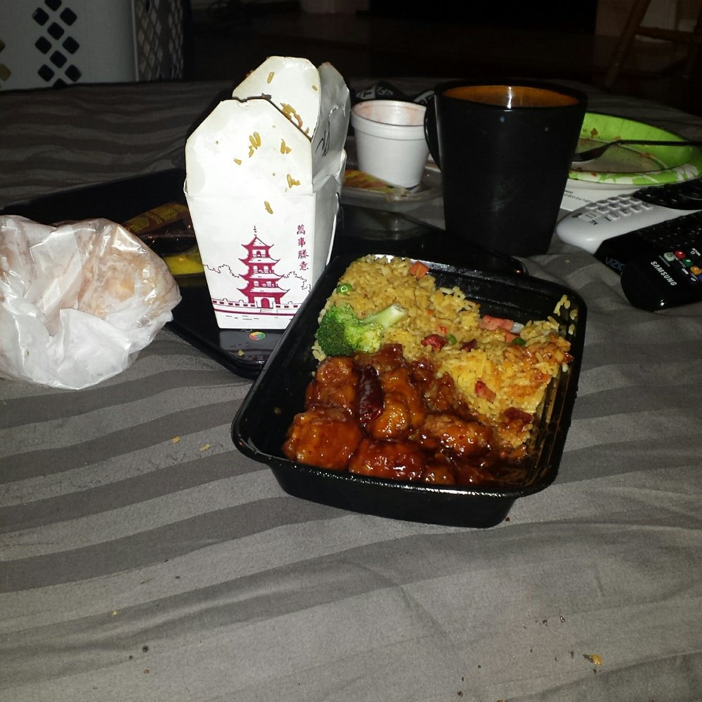 Sun Sun Garden - Basically heaven. General Tsos, greasy egg roll, krab rangoons, and pork fried rice!!! - Chinese Near Me - Jacksonville, Florida Sun Sun Garden - Basically heaven. General Tsos, greasy egg roll, krab rangoons, and pork fried rice!!! - Chinese Near Me - Jacksonville, Florida