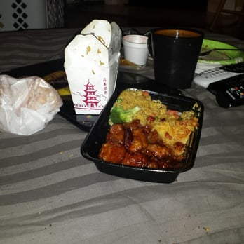 Sun Sun Garden - Basically heaven. General Tsos, greasy egg roll, krab rangoons, and pork fried rice!!! - Chinese Near Me - Jacksonville, Florida