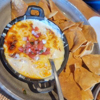 High Bank Distillery - Queso and chips - New American Near Me - Columbus, Ohio