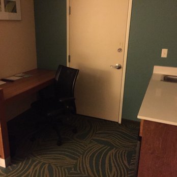 SpringHill Suites by Marriott Pasadena Arcadia - Desk and kitchen area - Hotels Near Me - Arcadia, California SpringHill Suites by Marriott Pasadena Arcadia - Desk and kitchen area - Hotels Near Me - Arcadia, California