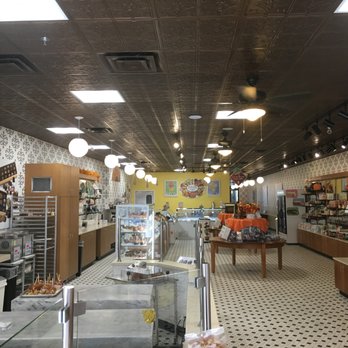 Kilwins Ice Cream - Chocolate - Fudge - Chocolatiers & Shops Near Me - San Antonio, Texas