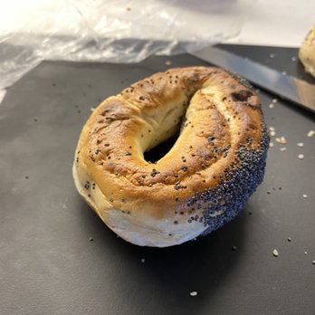 Kettlemans Bagel - Poppy seed bagel - Bagels Near Me - Toronto, Ontario