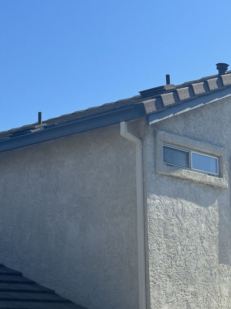 Slide of Govea Roofing