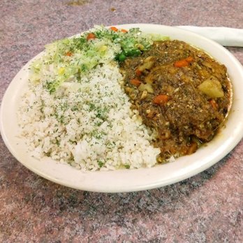 Caribbean Delights - Curried chicken was bomb! - Caribbean Near Me - Omaha, Nebraska