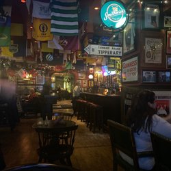 McCormick's Pub & Restaurant - Bar area