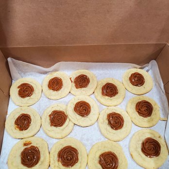 Sugar Defined - Dulce de leche cookies - Bakeries Near Me