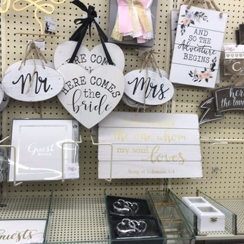 Hobby Lobby - Home Decor Near Me - La Habra, California