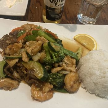 Ryce Asian Bistro - The Fourteener. Every protein they have on a big serving!!! - Thai Near Me - Crested Butte, Colorado