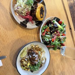 Gem Vegetarian Ensalada Arepas Rellenas: Carne Desmechada Half order Chicken Adobo Gem Vegetarian Ensalada Arepas Rellenas: Carne Desmechada Half order Chicken Adobo