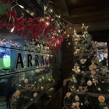 Carragher's Pub & Restaurant - Christmas - Pubs Near Me - New York, New York