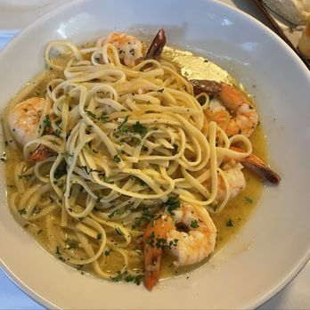 MA'S Italian Kitchen - Shrimp Scampi - Italian Near Me - Burbank, California MA'S Italian Kitchen - Shrimp Scampi - Italian Near Me - Burbank, California