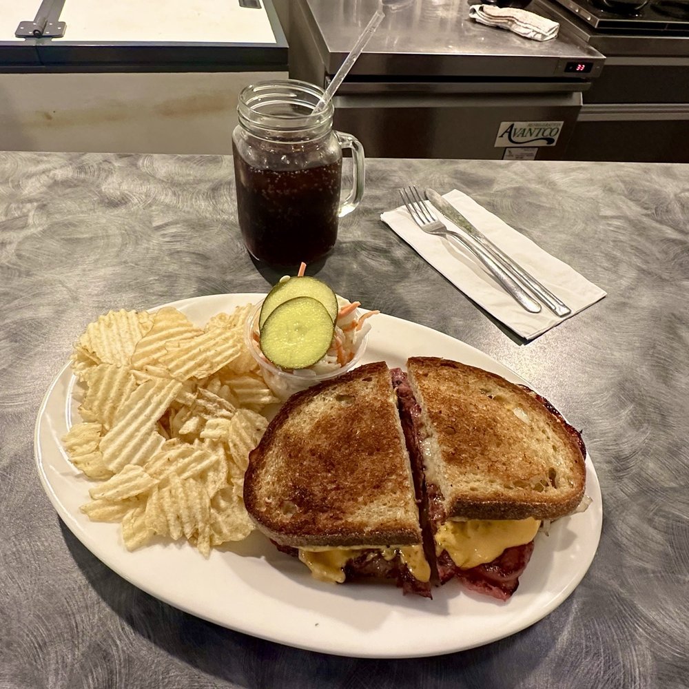 Harpers Grill - Ruben sandwich - Wraps Near Me - Belvidere, New Jersey