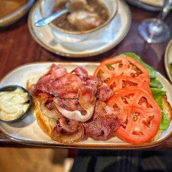 The Garryowen Irish Pub - Irish BLT! (A different cut of bacon) - Irish Near Me - Gettysburg, Pennsylvania The Garryowen Irish Pub - Irish BLT! (A different cut of bacon) - Irish Near Me - Gettysburg, Pennsylvania
