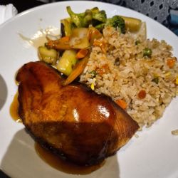 Salmon lunch hibachi